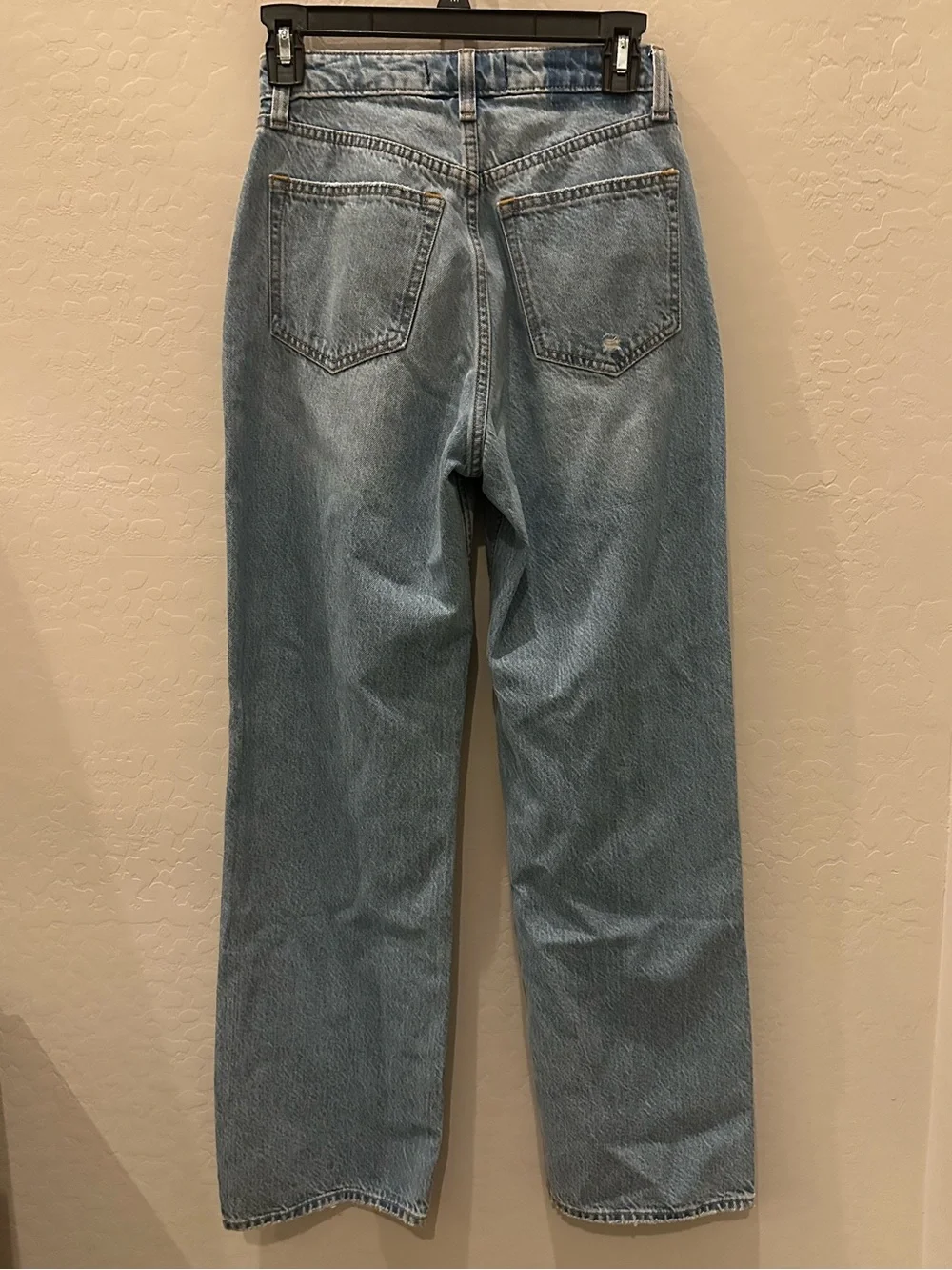 Abercrombie & Fitch x Jen Reed The Loose High Rise Curve Love Jeans Light Wash - Picture 4 of 8